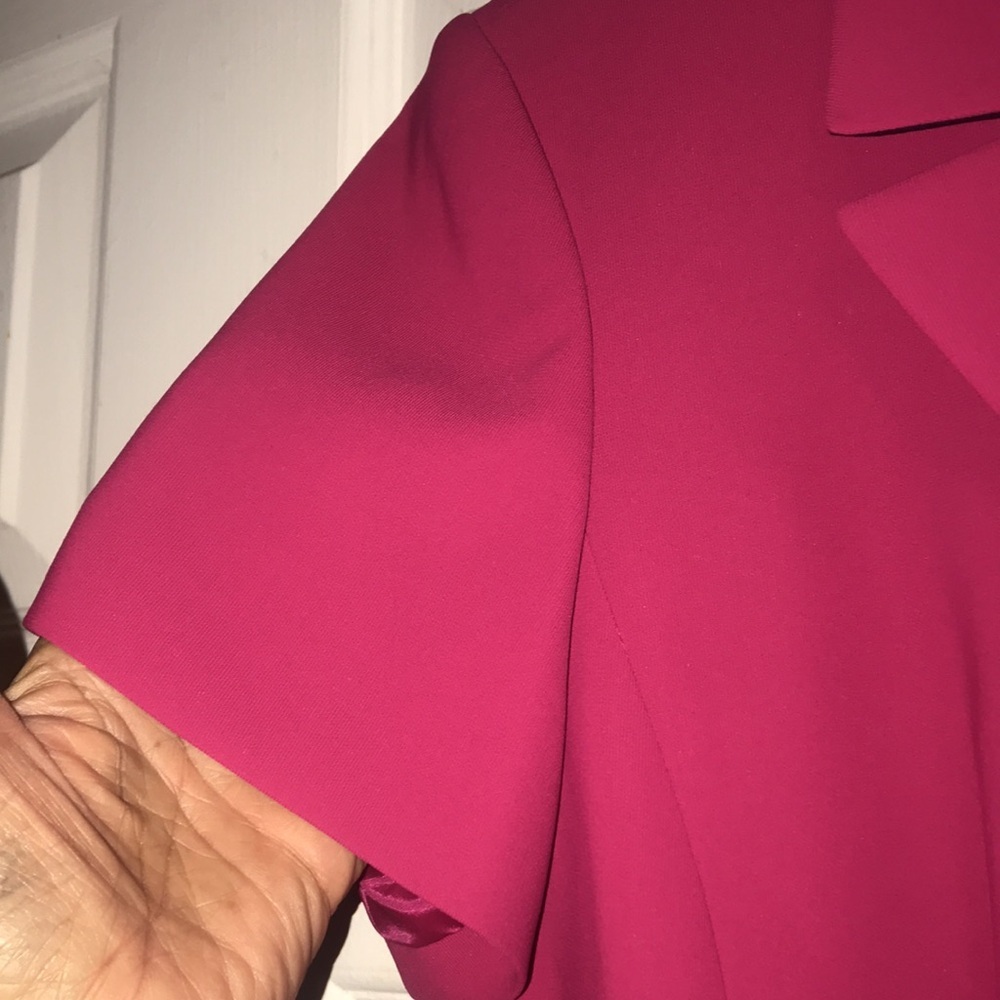 Women’s Liz Claiborne Skirt Suit - Picture 3 of 10